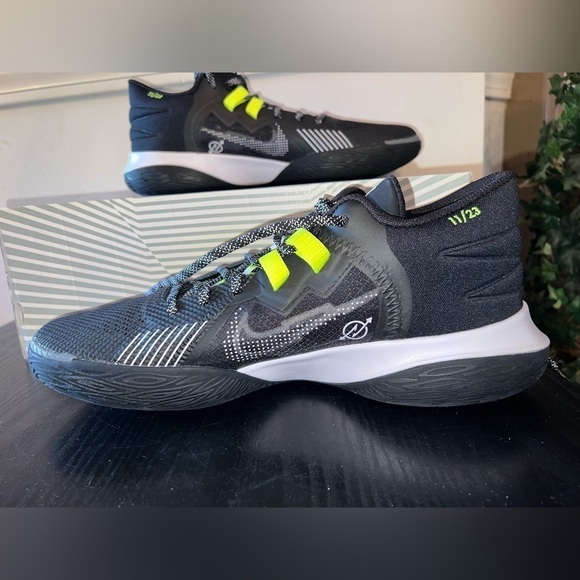 Nike Kyrie Flytrap V EP Black White Basketball DC8991-002 Men Size 14 - Picture 3 of 11